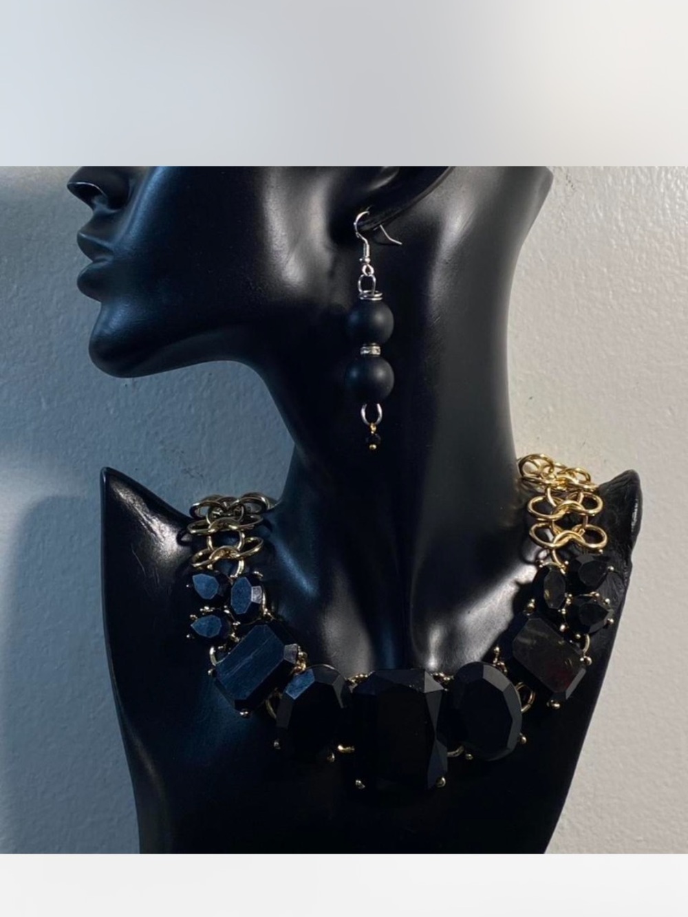 *** Statement ^^^ Midnight Black /  Gold Faceted Necklace  *** Earrings ^^^